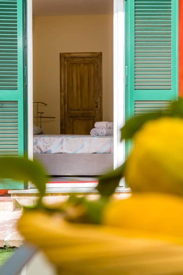 Dolcevita With Parking By Napoliapartments * Napels